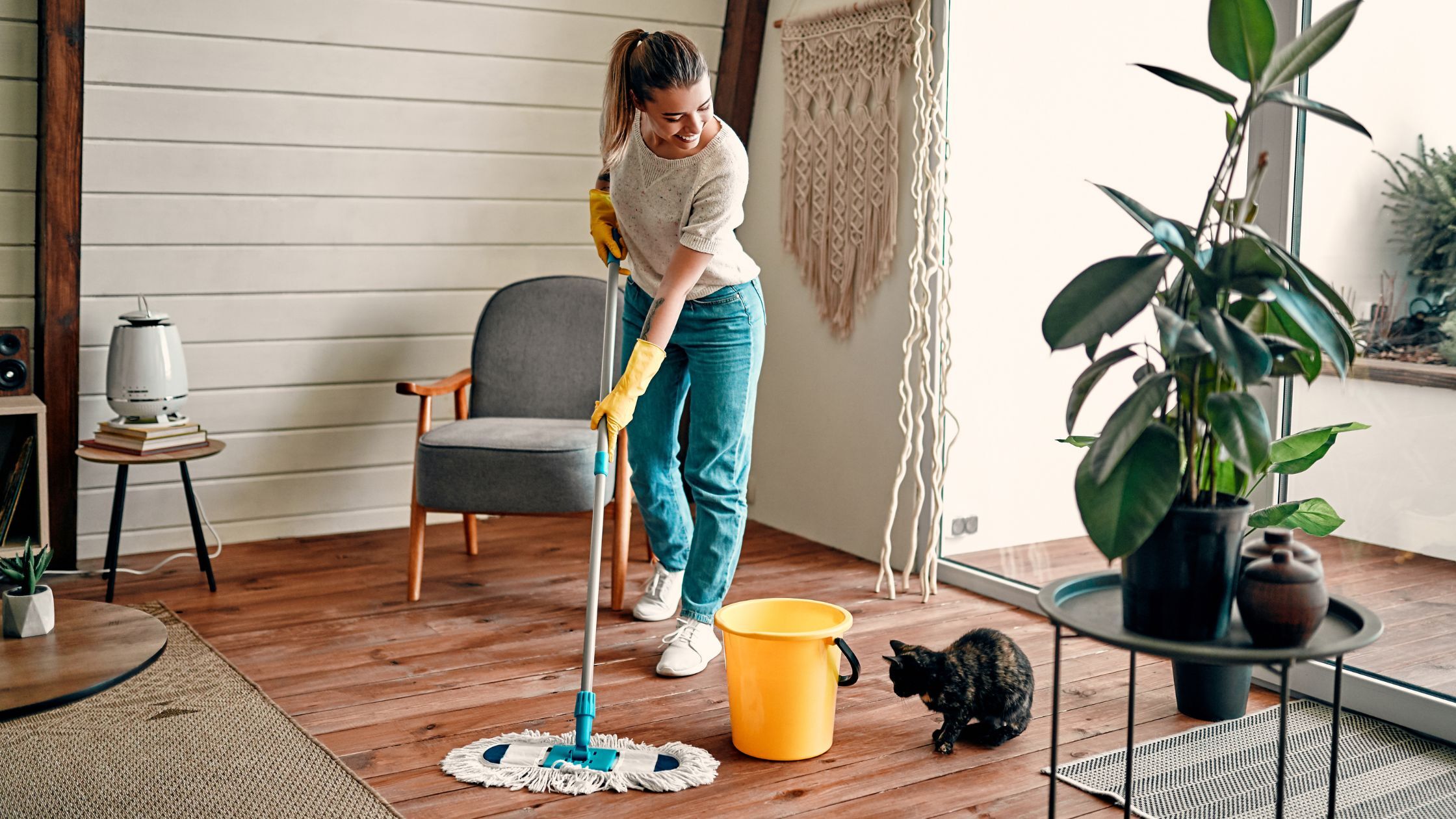 Huis herfstklaar maken: Essentiële tips voor een gezellig seizoen